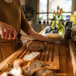 Skjærefjøler|Kniver>FISKARS Functional Form Skjærebrett Bambus med Brødkniv