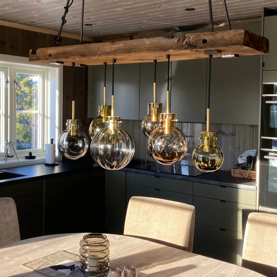 Anbefalte Kombinasjoner|Taklamper>HADELAND GLASSVERK Krystalkule Taklampe