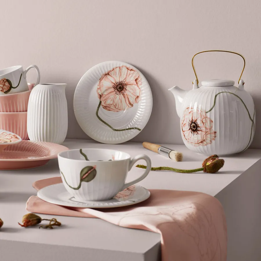 Kopper>KÄHLER DESIGN Kähler Hammershøi Poppy Tekopp m/Skål 38cl Hvit m/Dekor
