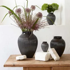 Dekor|Vaser>KNABSTRUP KERAMIK Vase 27cm Riflet Svart
