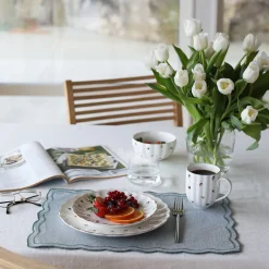Tallerkener|Asjetter>NOVA Lilly Asjett m/Blomster og Gullkant 21cm Hvit