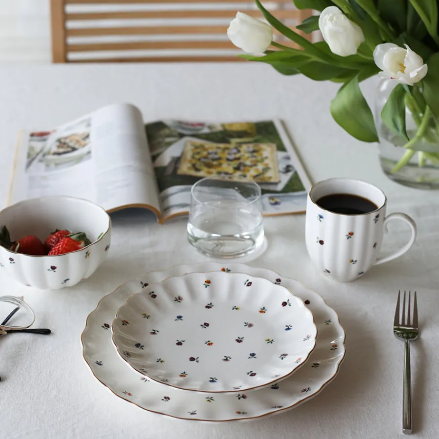 Skåler|Dessertskåler>NOVA Lilly Bolle m/Blomster og Gullkant 13cm Hvit