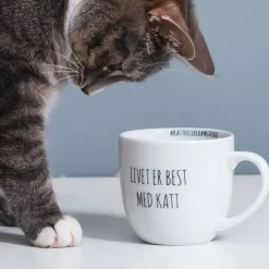 Krus|Kopper>PORSGRUNDS PORSELÆNSFABRIK Porsgrunds Porselænsfabrik Hashtag Krus 38 cl Livet Er Best Med Katt