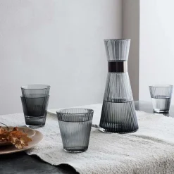 Karafler>ROSENDAHL Grand Cru Vannkaraffel m/Riller 1L Grå